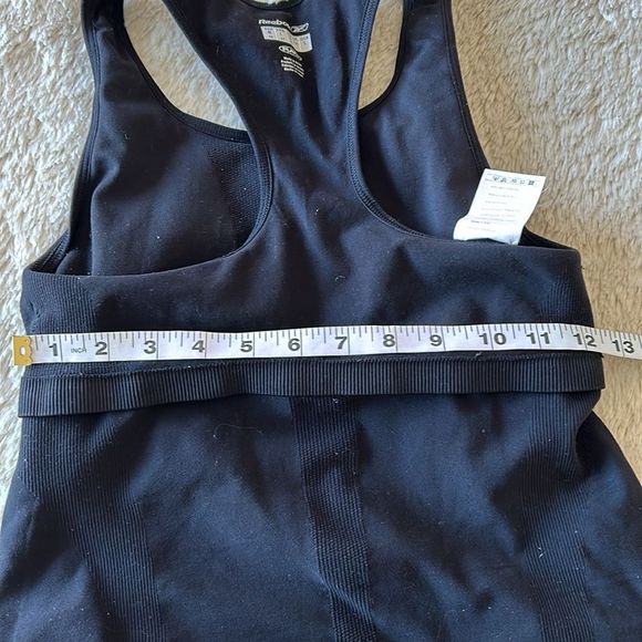 Reebok athletic tank top black size large - Picture 14 of 16